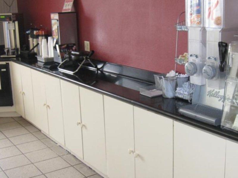 Super 8 By Wyndham Jamaica North Conduit Hotel Nueva York