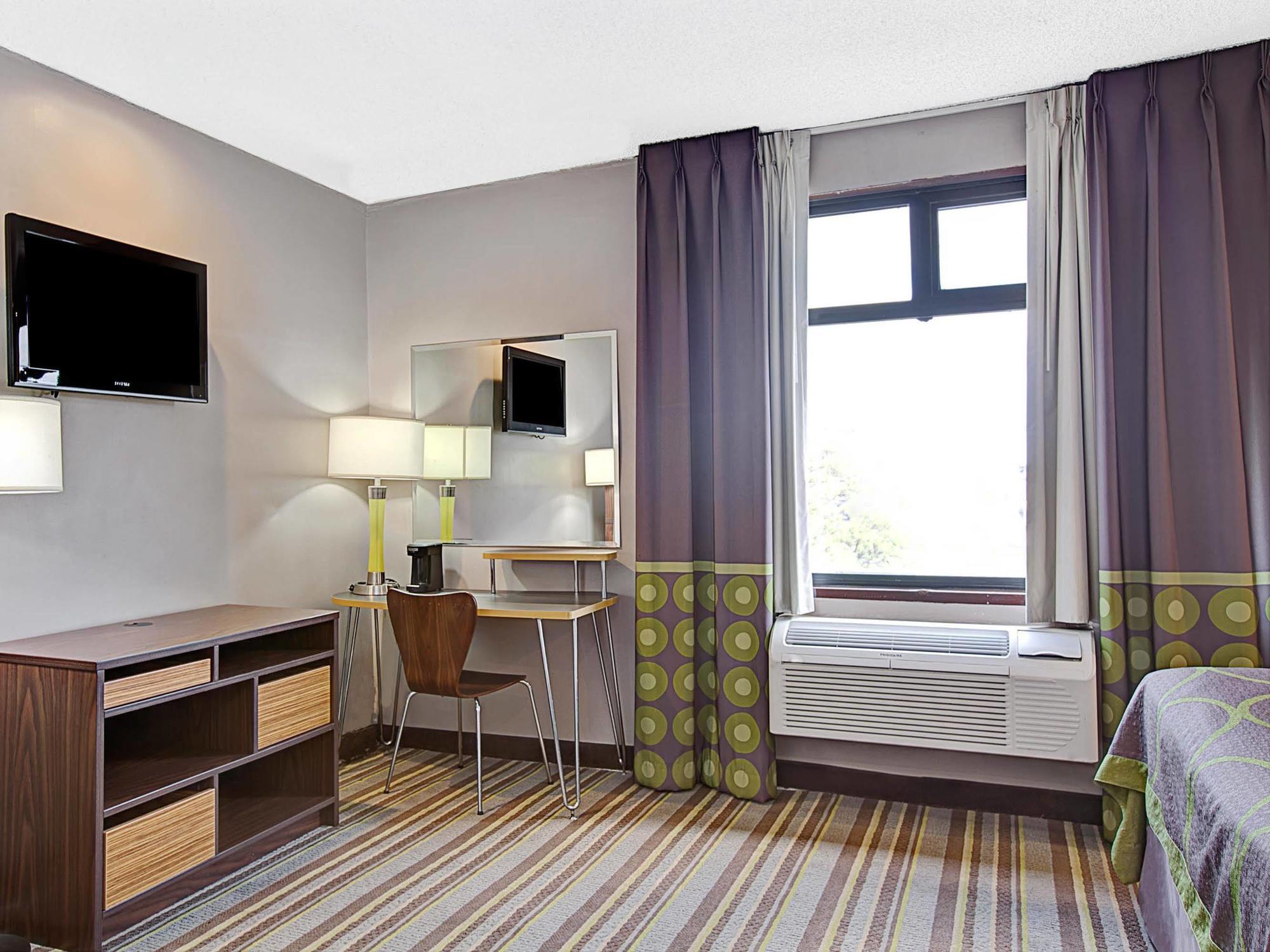 Super 8 By Wyndham Jamaica North Conduit Nueva York
